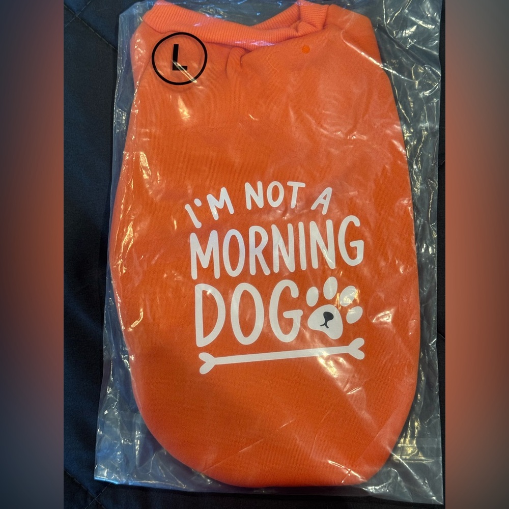 Unbranded Orange Dog Sweater!  9 in across and 14 in long  NWT